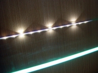 LED Glasbodenbeleuchtung Glasregalleuchte